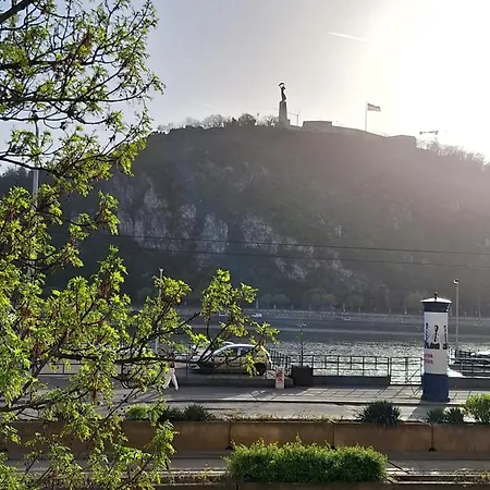 Danube View Apartment