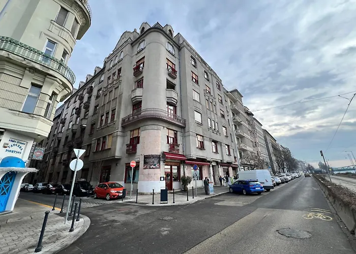 Danube View 公寓 *