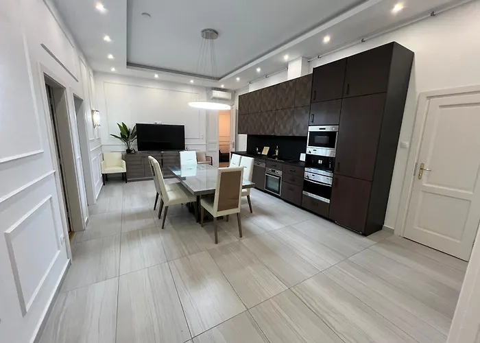 公寓 Danube View *